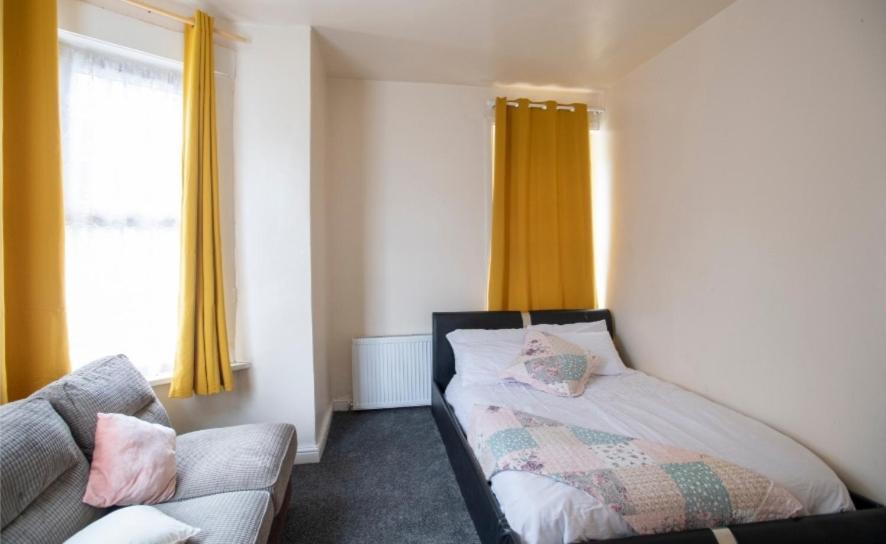 Brooklyn Place Apartman Leeds  Kültér fotó